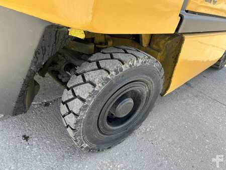 Diesel Forklifts 1999  Yale GLP050TG (7)