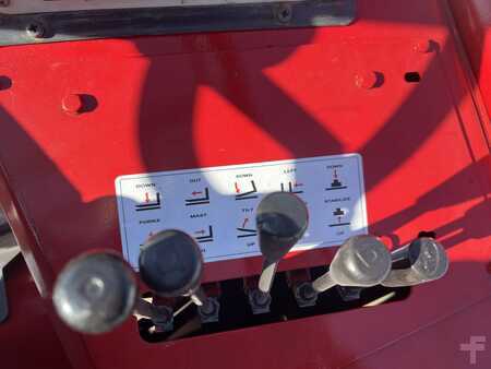 Truck Mounted Forklift 2014  Moffett M55 (21)