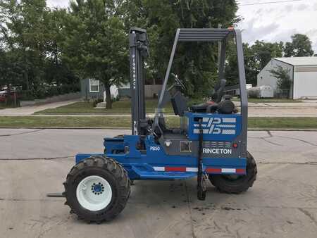 Truck Mounted Forklift 2013  Princeton PB50 (1)