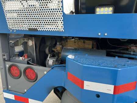 Truck Mounted Forklift 2007  Princeton PB50 (9)