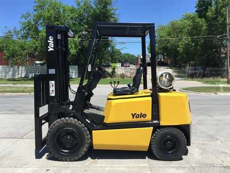 Diesel Forklifts 2000  Yale GLP050TG (1)