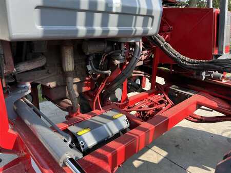 Truck Mounted Forklift 2005  Moffett M5500 (7)