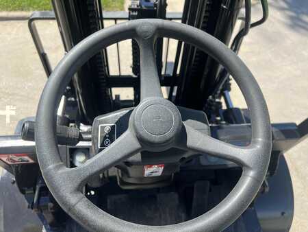 Diesel Forklifts 2013  Doosan D40S-5 (12)
