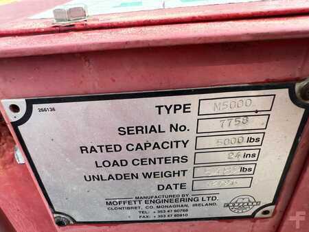 Truck Mounted Forklift 1997  Moffett M5000 (22)