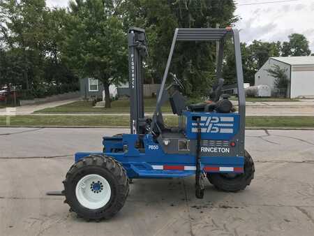 Truck Mounted Forklift 2005  Princeton PB50 (1)