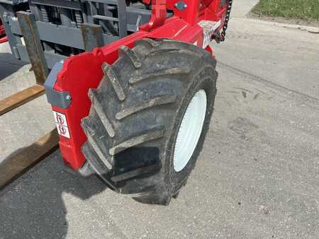 Truck Mounted Forklift 2010  Moffett M55 (10)