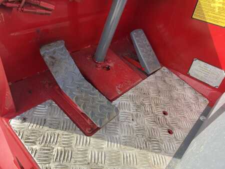 Truck Mounted Forklift 2010  Moffett M55 (16)