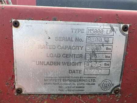 Truck Mounted Forklift 2002  Moffett M5000LP (2)