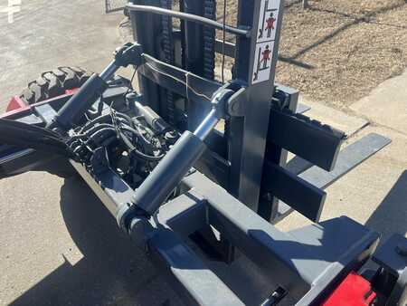 Truck Mounted Forklift 2006  Moffett M55.4 (12)