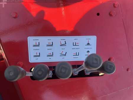 Truck Mounted Forklift 2006  Moffett M55.4 (23)