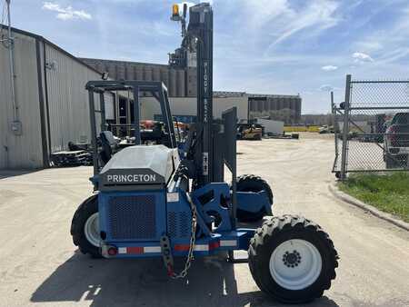 Truck Mounted Forklift 2009  Princeton E50 (2)