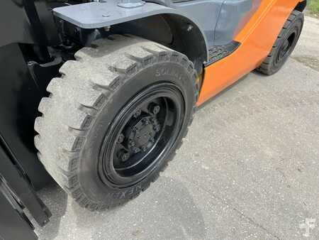 Diesel Forklifts 2014  Toyota 8FGU30 (6)