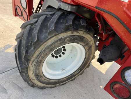 Moffett M5500