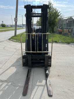 Diesel Forklifts 1990  Yale GLC050DE (4)