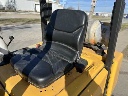 Diesel Forklifts 1999  Yale GLP050TG (9)