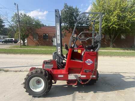 Moffett M50