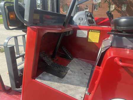 Moffett M50