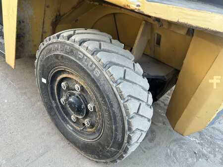 Diesel heftrucks 2006  CAT Lift Trucks DP70 (8)