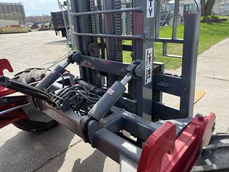 Truck Mounted Forklift 2010  Moffett M55 (7)