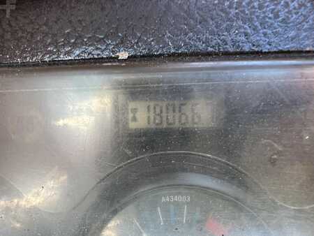 Diesel heftrucks 2013  Doosan D40S-5 (15)