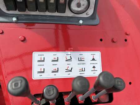 Truck Mounted Forklift 2012  Moffett M55.4 (20)