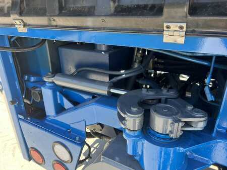Truck Mounted Forklift 2013  Princeton PB50 (12)