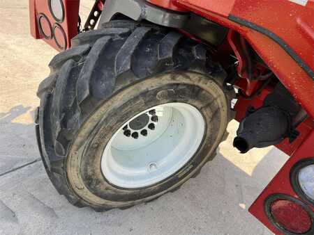 Carretilla autoportante 2005  Moffett M5500 (10)