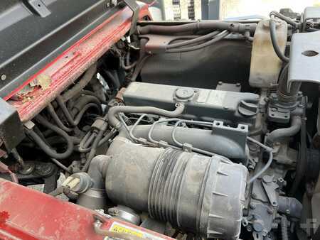 Truck med førersetet 2005  Moffett M50 (12)