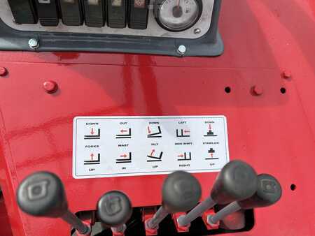 Truck Mounted Forklift 2012  Moffett M55.4 (20)