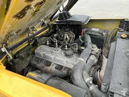 Diesel Forklifts 2005  Yale GDP060TG (13)