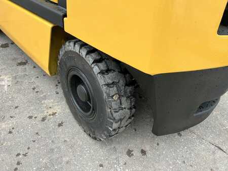 Diesel Forklifts 2005  Yale GDP060TG (8)