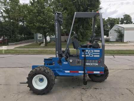 Truck Mounted Forklift 2013  Princeton PB50 (1)