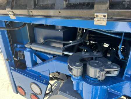Truck Mounted Forklift 2013  Princeton PB50 (12)
