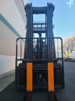 Propane Forklifts 2011  Toyota 8FGU30 (8)