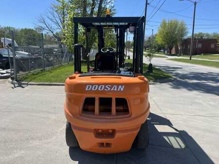 Doosan D40S-5