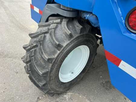 Truck Mounted Forklift 2004  Princeton PB50 (9)