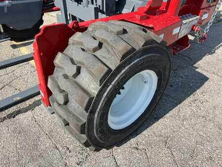 Carretilla autoportante 2013  Moffett M55 (10)