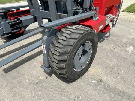 Carretilla autoportante 2013  Moffett M55.4 (5)