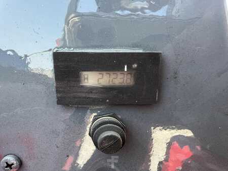 Truck Mounted Forklift 2006  Moffett M55 (21)