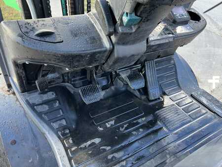 Carretilla elevadora diésel 2017  Toyota 8FDU32 (9)