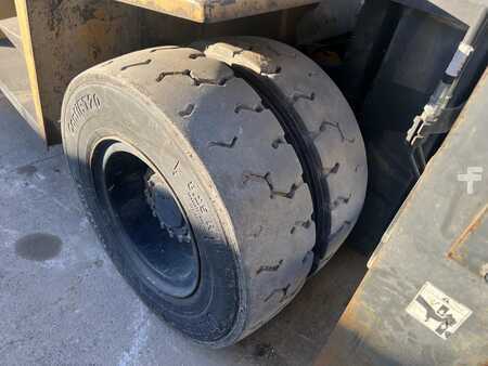 Montacargas diésel 2006  CAT Lift Trucks DP70 (6)