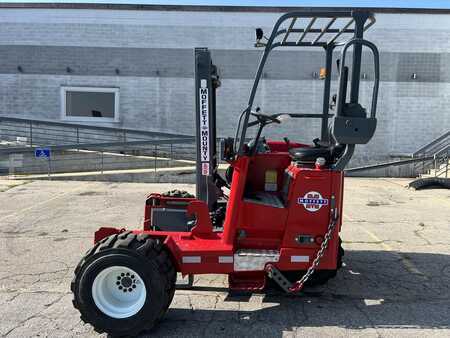 Carretillas Gasolina 2002  Komatsu FG15HC-16 (1)