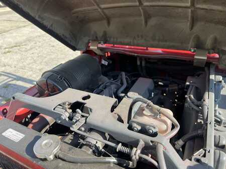 67173_690a2a46-13.jpg?v=1765461947