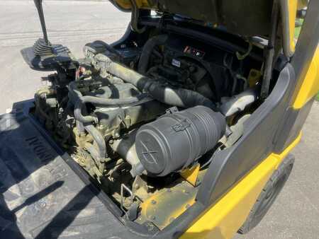 Montacargas GLP 2015  Hyundai 25L-7A (14)