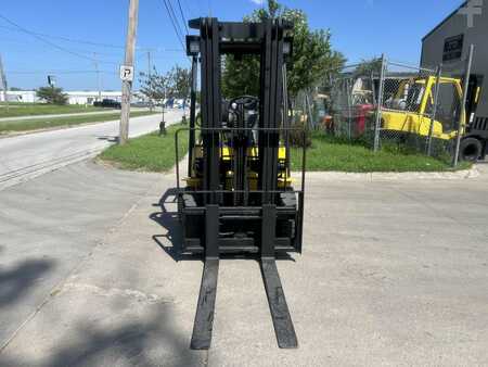 Montacargas GLP 2015  Hyundai 25L-7A (4)