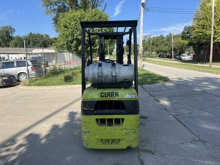 Carretilla elevadora GLP 2007  Clark C15CL (2)