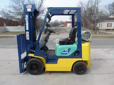 Montacargas GLP 2004  Komatsu FG18ST-17 (1)