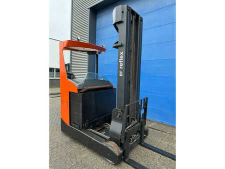 BT reachtruck RRE200 2 ton