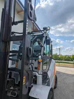 Diesel Forklifts 2015  Still RX70-60 (10)