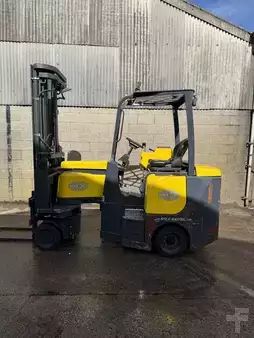 Carrelli per corridoi stretti 2017  Combilift 20SE (1)